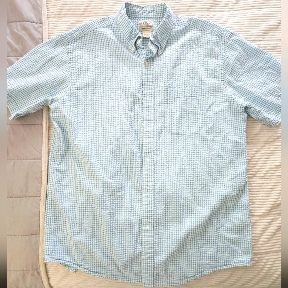 L.L. Bean Men's Blue Checkered Shirt Size L-Reg